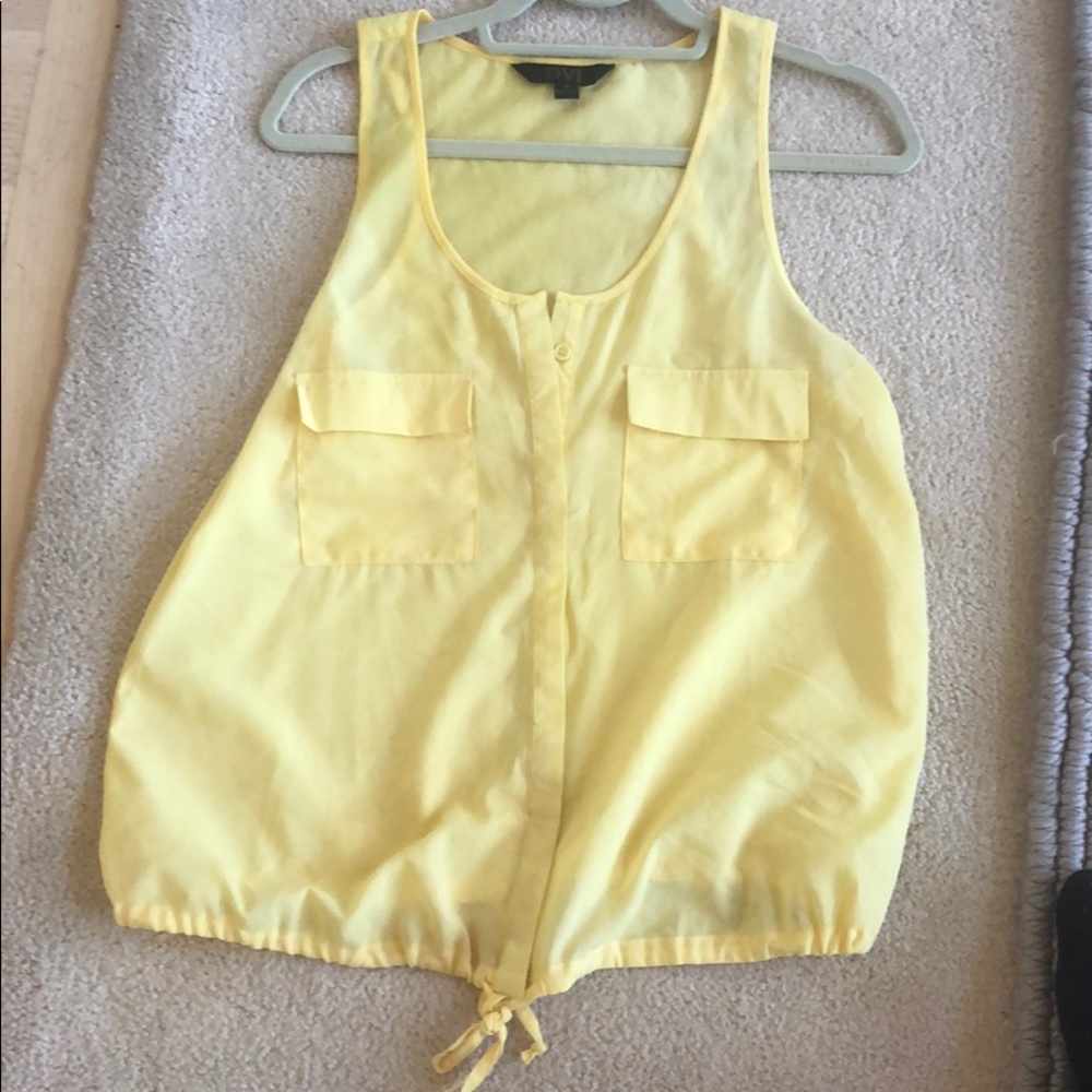 Ovi button down sleeveless yellow blouse